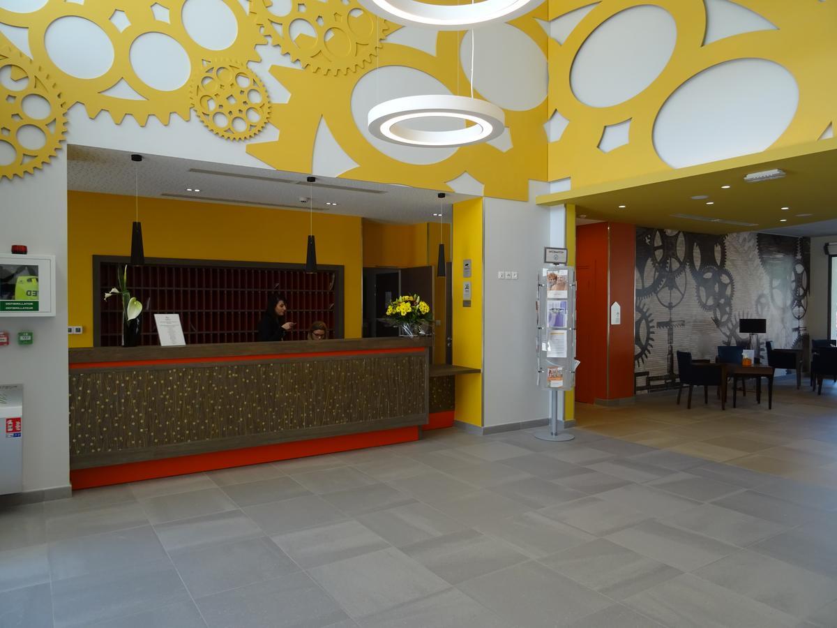 Domitys L'Art Du Temps Lejlighedshotel Besançon Eksteriør billede